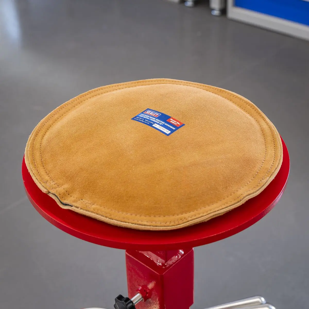 Sealey Stand for Panel Beating Sandbag - Image 5