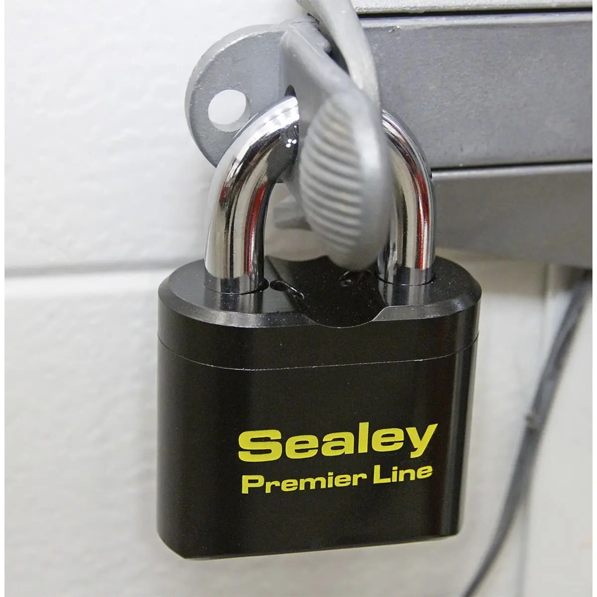 Sealey Premier Steel Body Combination Padlock 62mm - Image 5