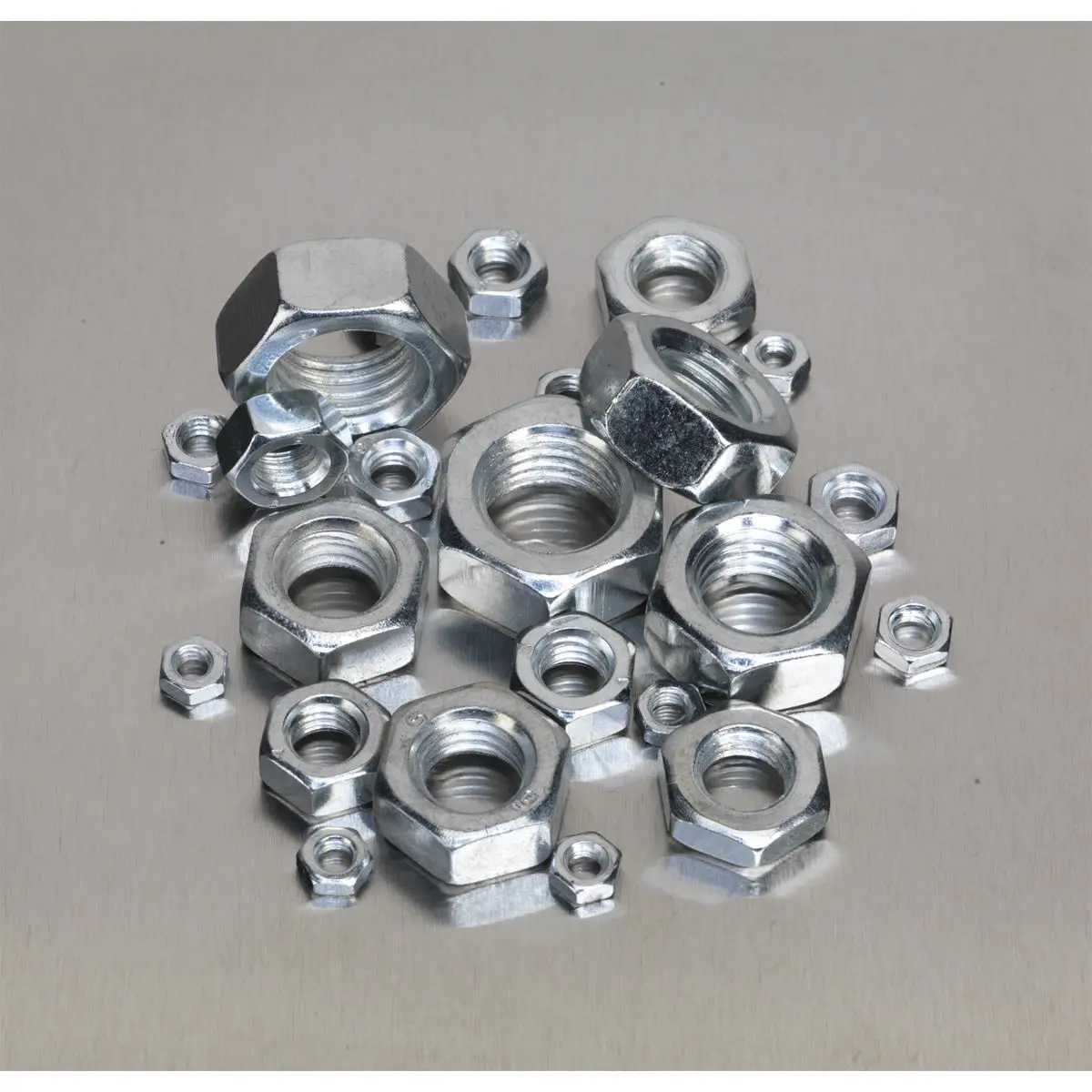 Sealey Steel Nut Assortment 255pc M4-M16 Metric - Image 8