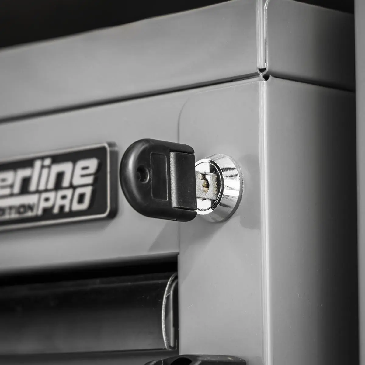 Sealey Superline Pro Superline PRO® Black Edition Modular Mobile Cabinet 5 Drawer 650mm - Image 10