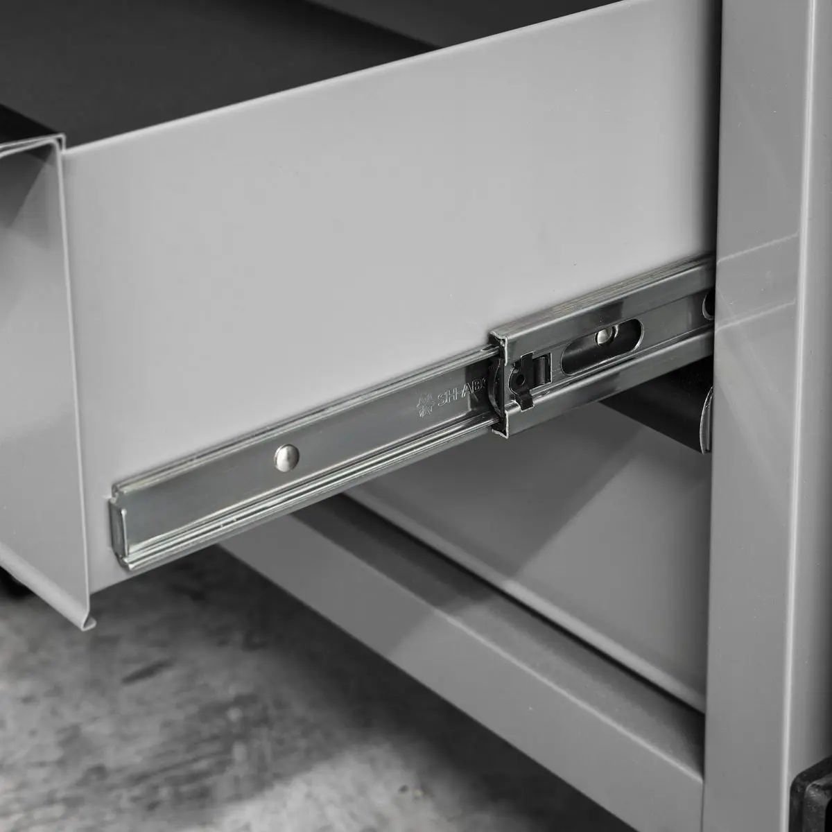 Sealey Superline Pro Superline PRO® Black Edition Modular Mobile Cabinet 5 Drawer 650mm - Image 9