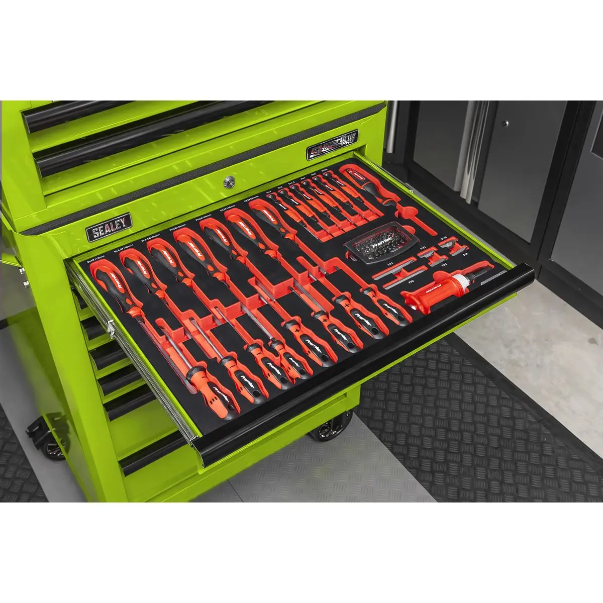 Sealey Superline Pro Superline PRO® Tool Chest Combination 14 Drawer with 446pc Tool Kit - Green - Image 16