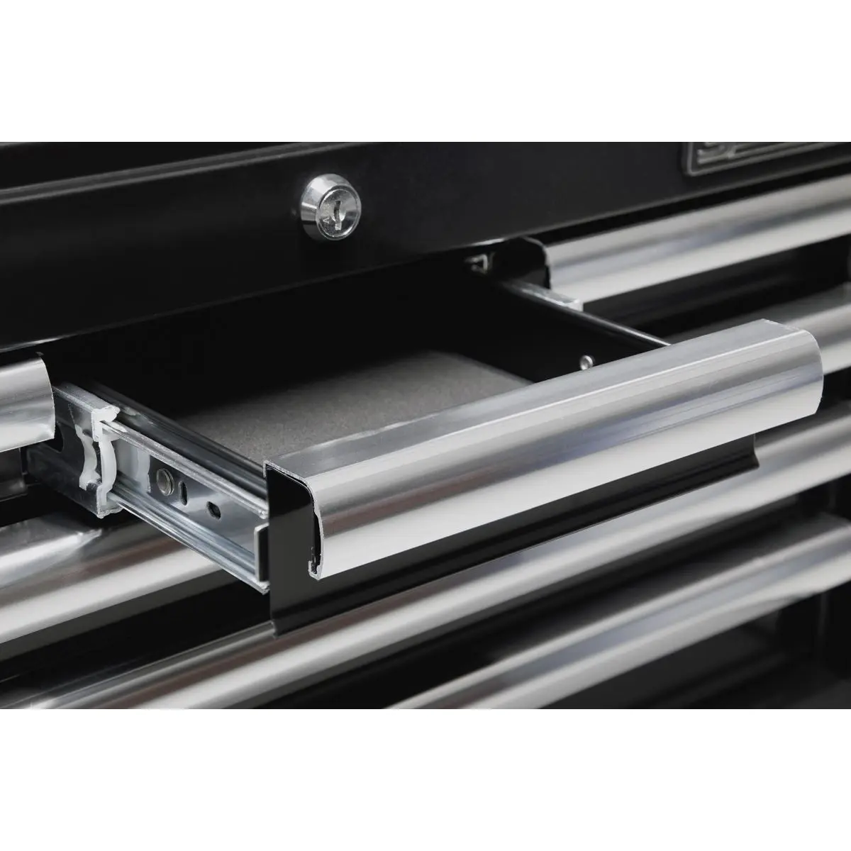 Sealey Superline Pro Topchest 6 Drawer with Ball-Bearing Slides - Black - Image 4