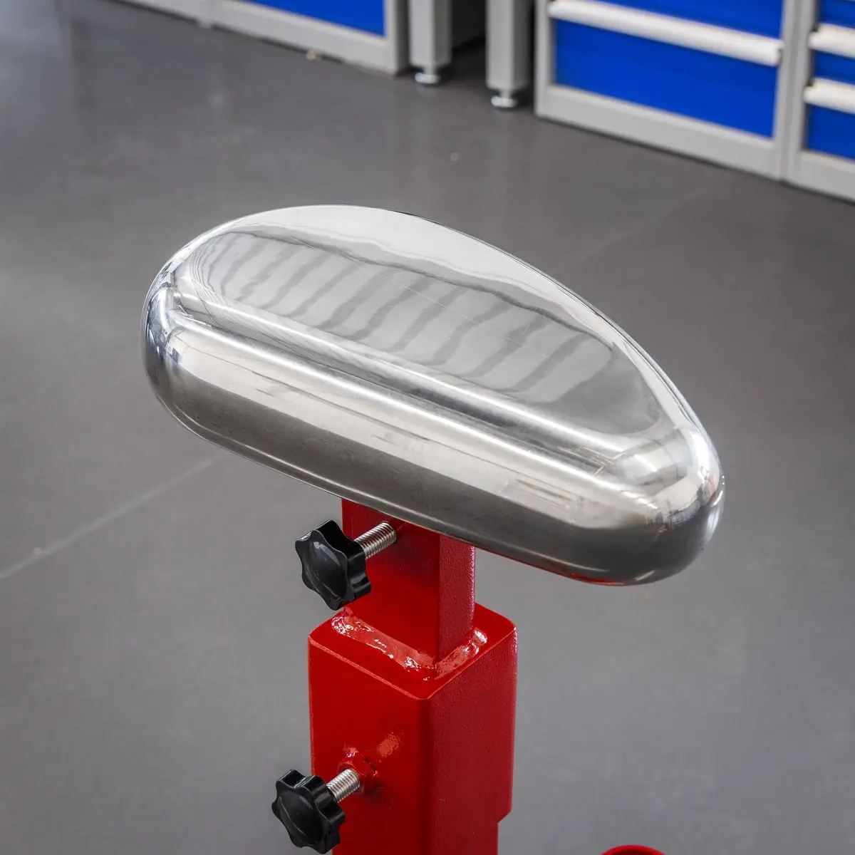 Sealey Tank Shaped Dolly for Bodywork Metal Forming - Image 2