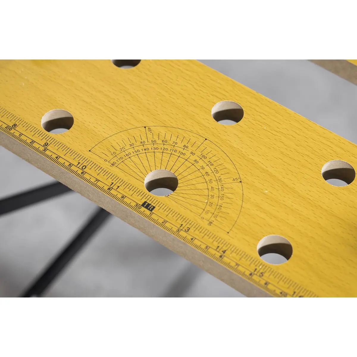 Sealey Tilt & Clamp Folding Workbench - Image 5