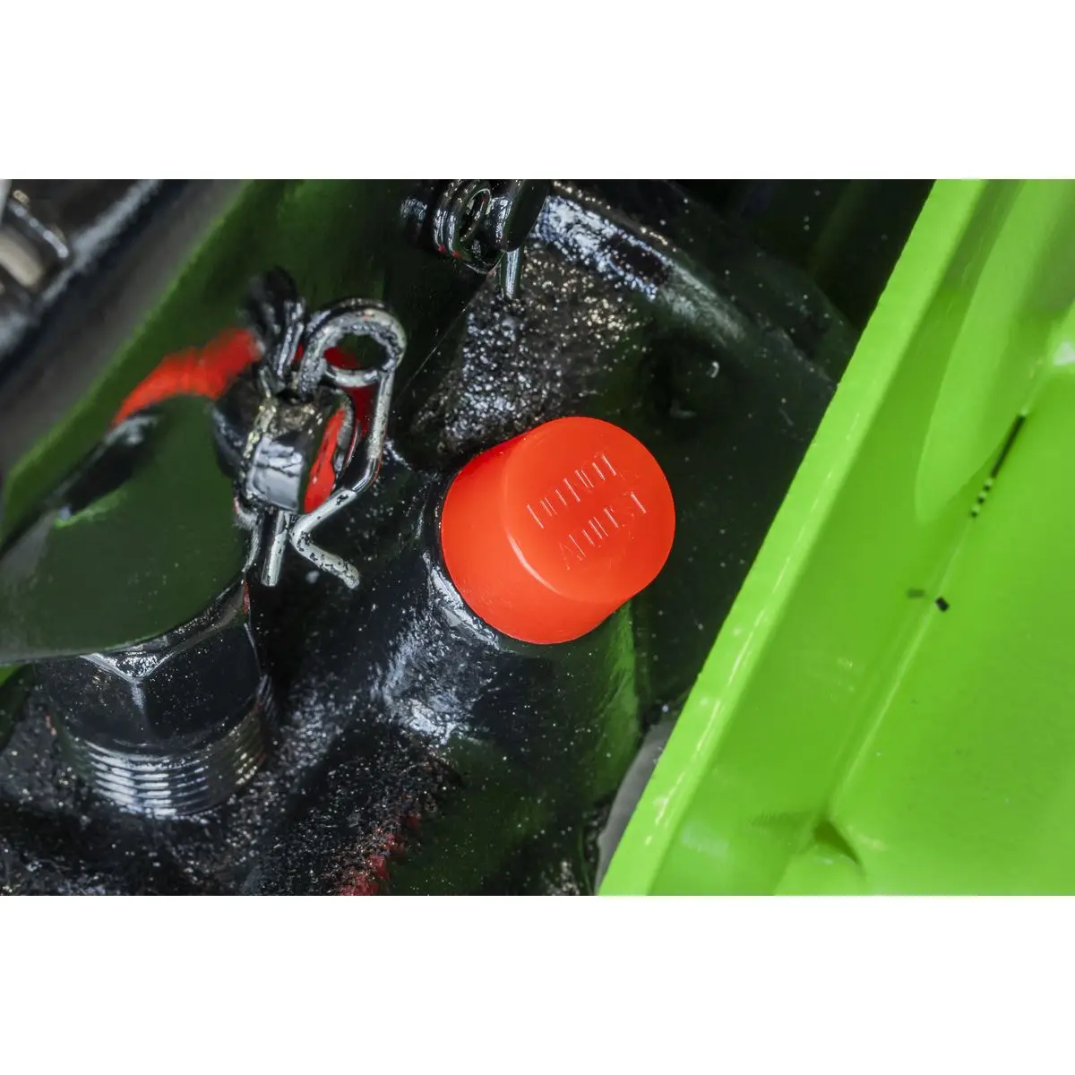 Sealey Short Chassis Trolley Jack with Storage Case 2 Tonne - Green - Image 6