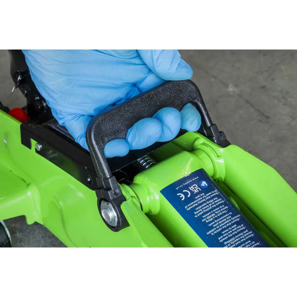 Sealey Short Chassis Trolley Jack 2 Tonne - Green - Image 8