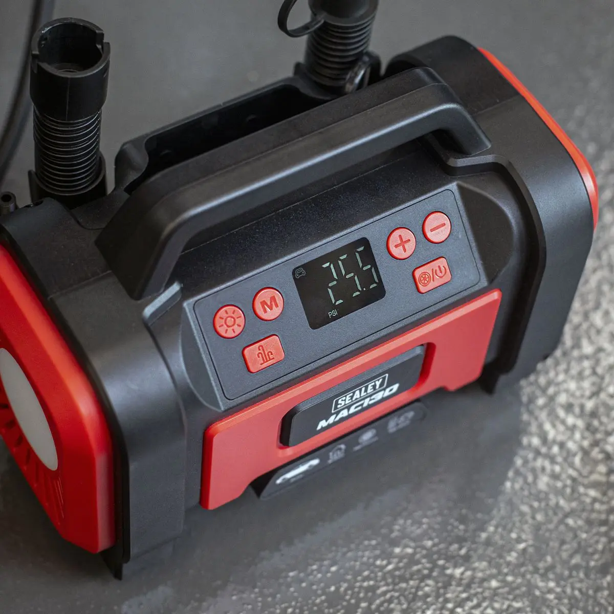Sealey Tyre Inflator & High-Volume Air Pump 12V/230V AC - Image 8