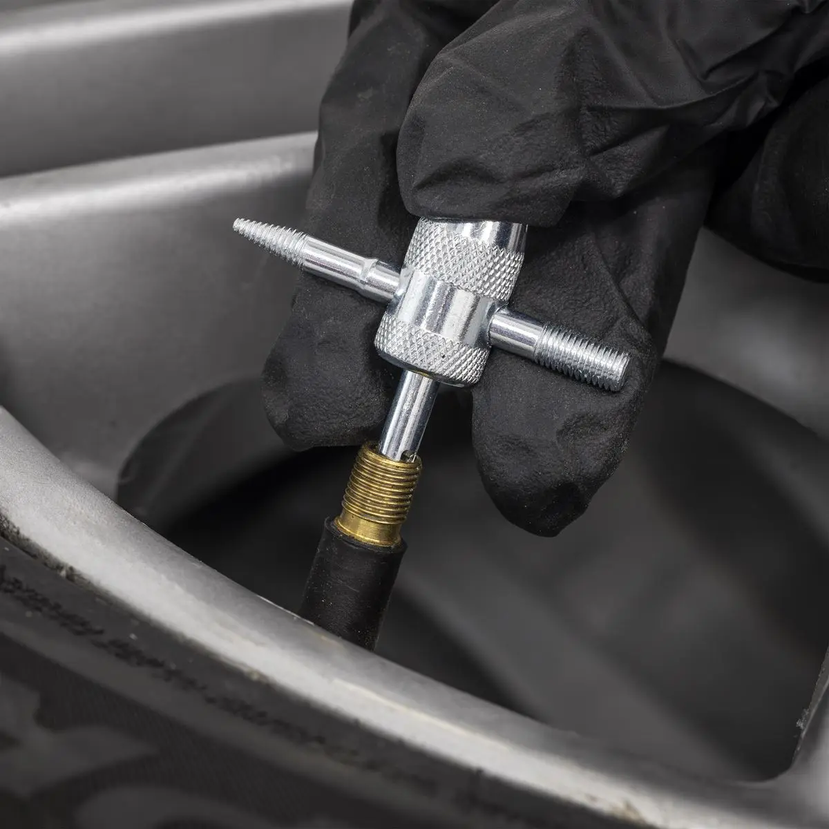 Sealey Tyre Valve Service Tool - Image 3
