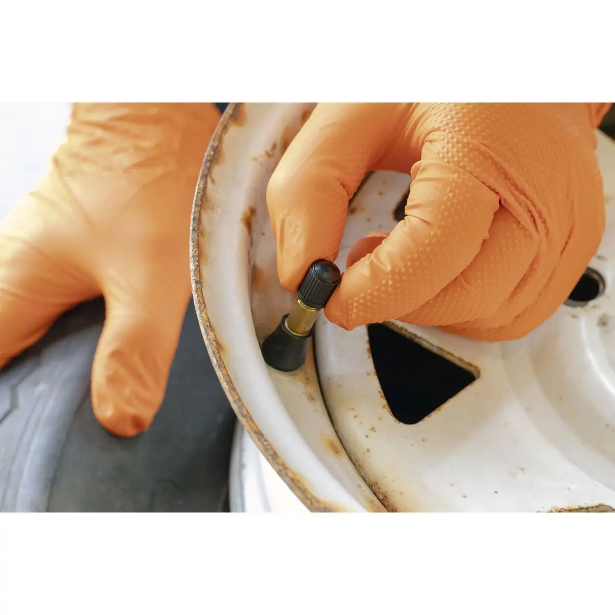 Sealey Tyre Valve Tubeless Snap-in Type TR413 Pack of 100 - Image 7