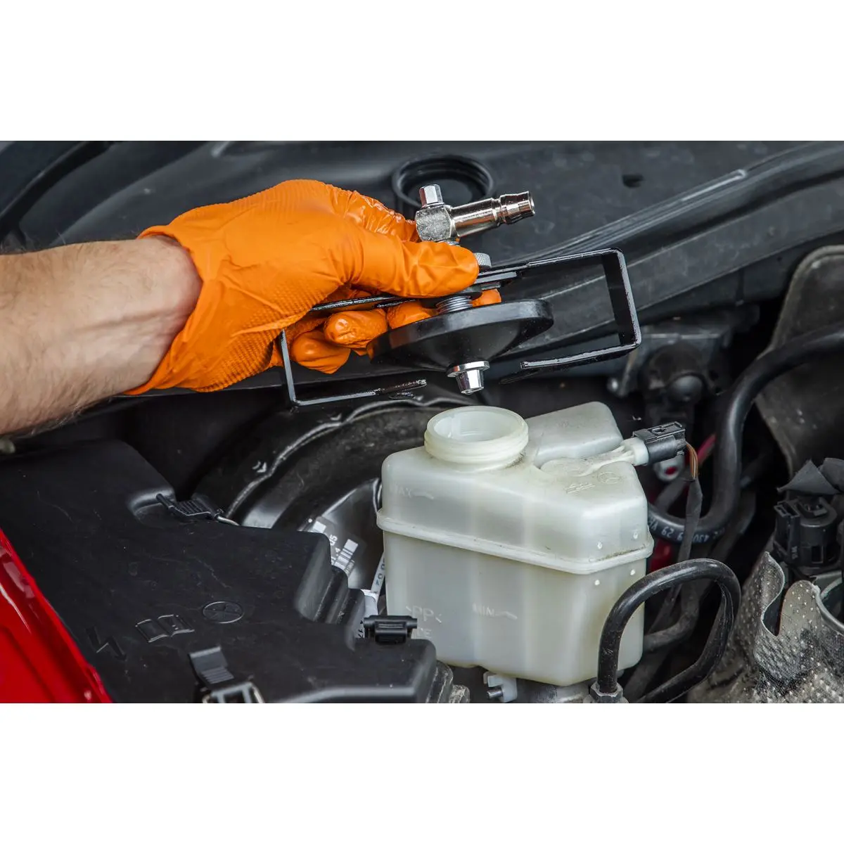 Sealey Universal Adaptor Brake & Clutch Bleeder Cap - Image 9