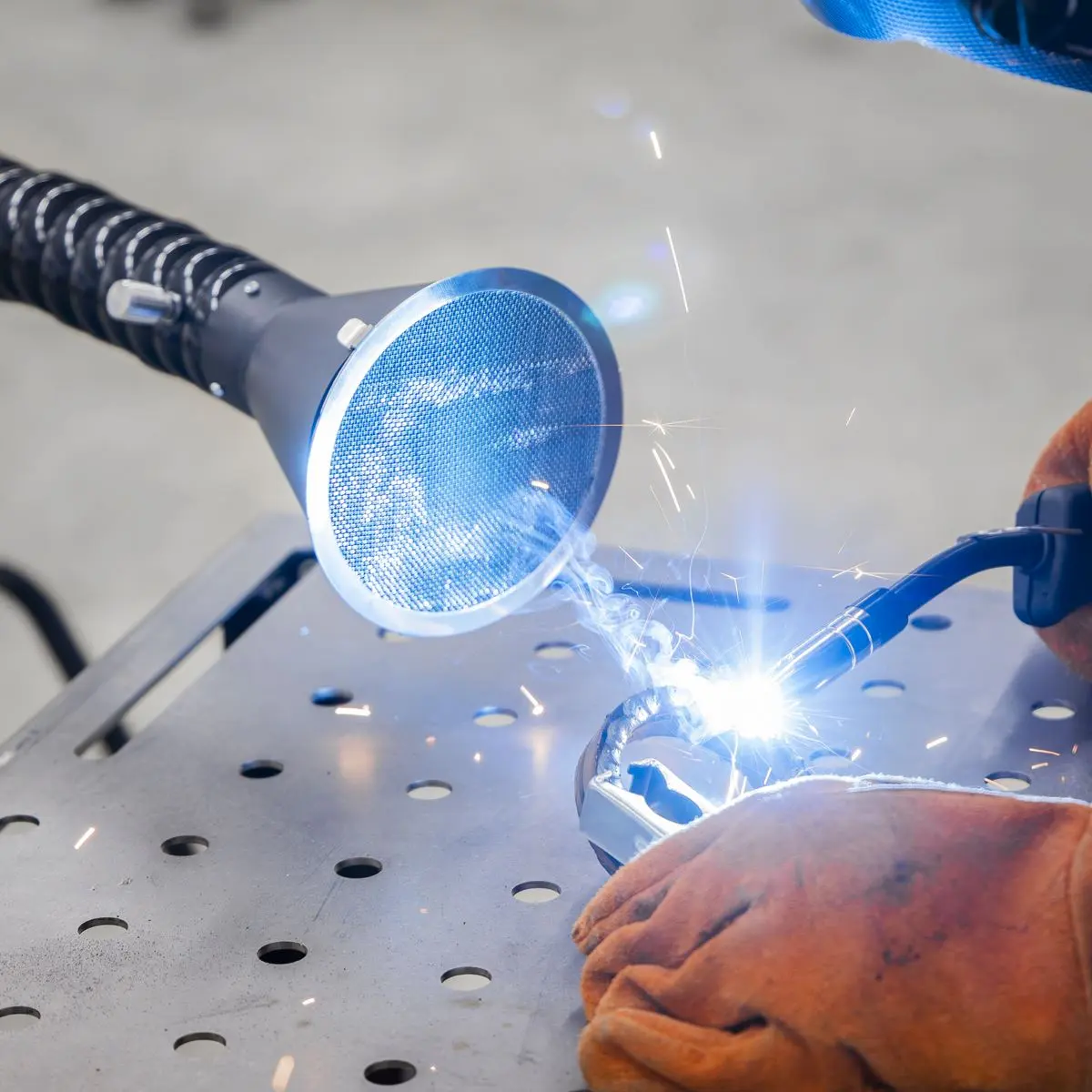 Sealey Welding Fume Extractor - Image 4