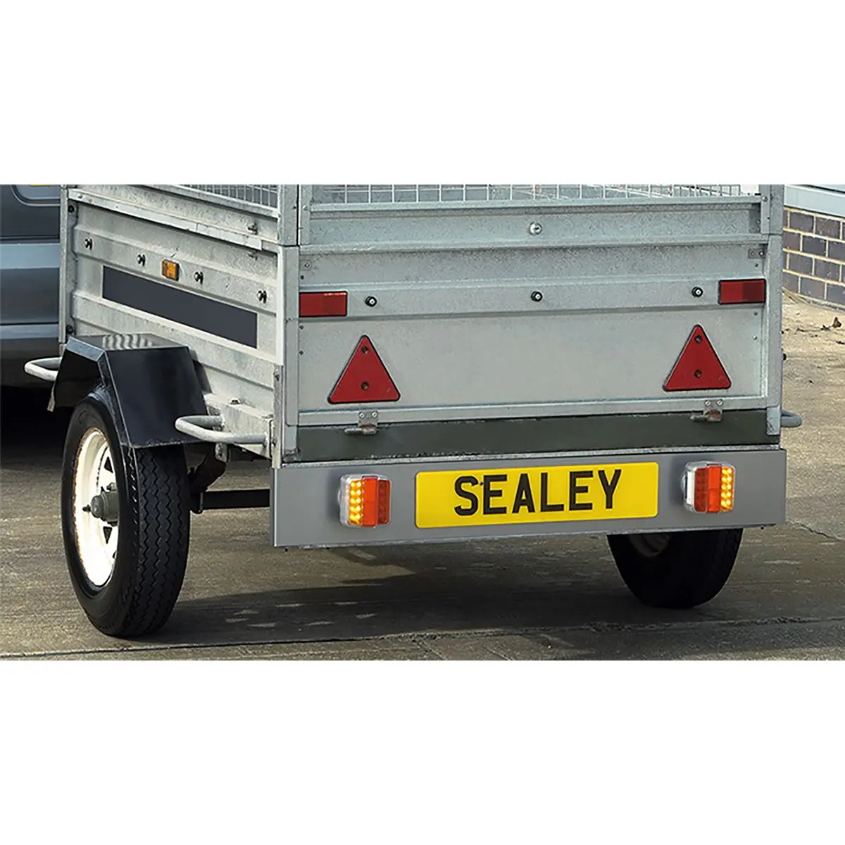Sealey Wireless SMD LED Trailer Light Set 2pc - Image 4