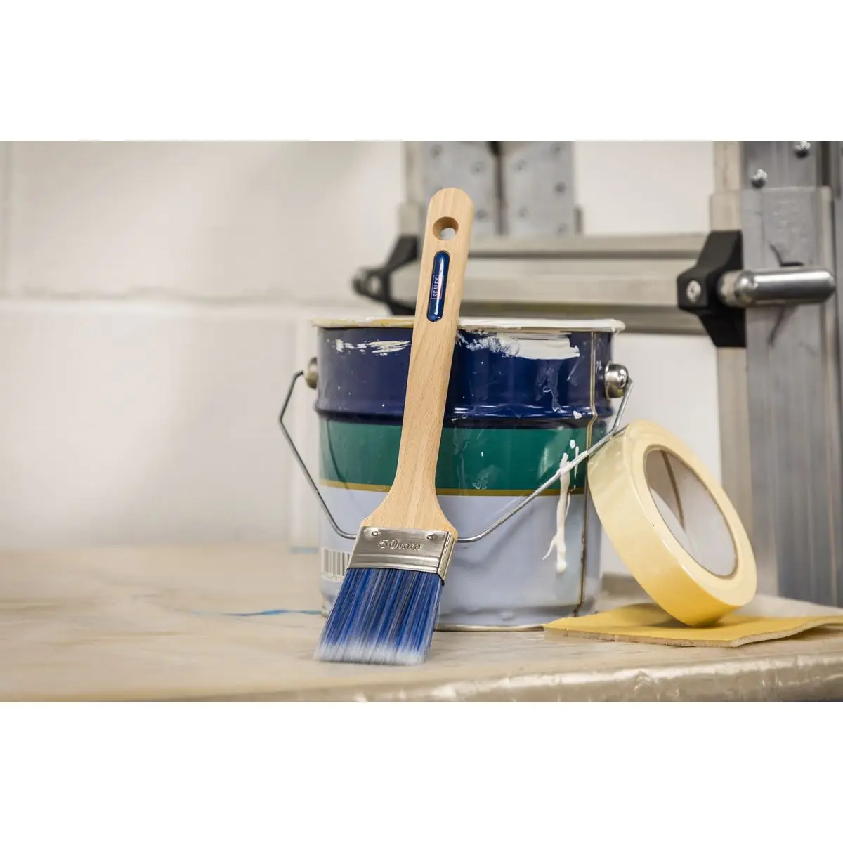 Sealey Wooden Handle Radiator Paint Brush 50mm - Image 2
