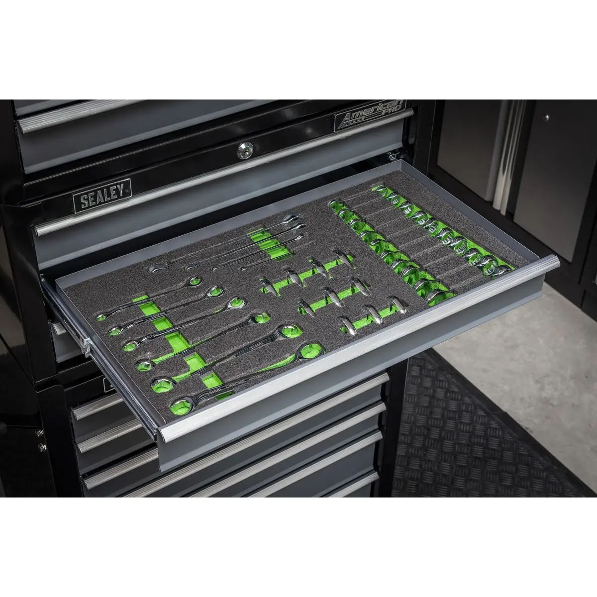 Siegen by Sealey Tool Tray with Specialised Spanner Set 30pc - Metric - Image 2