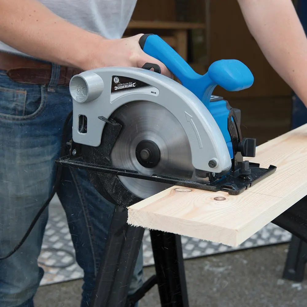 Silverline 1200W Circular Saw 185mm 845135 - Image 5