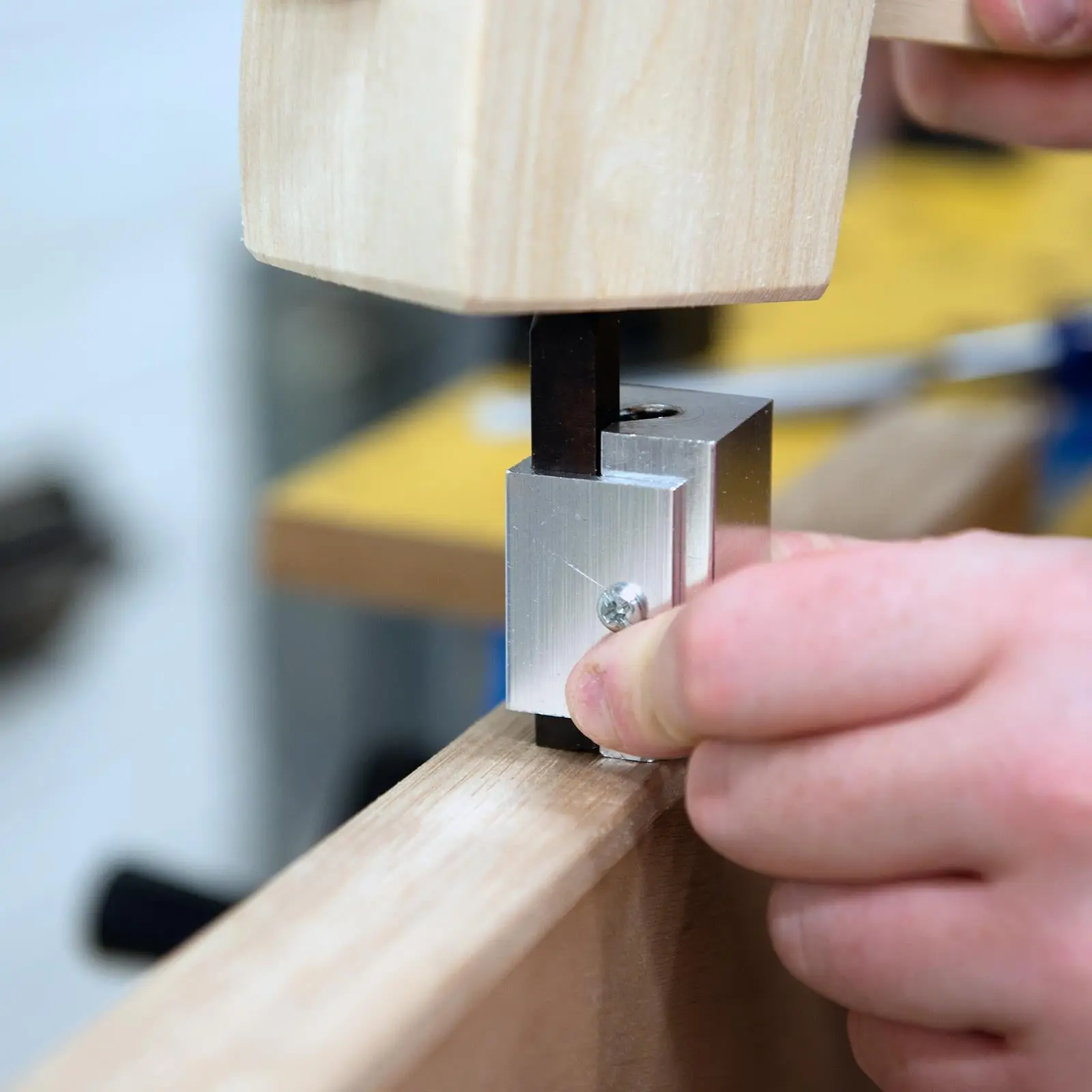 Silverline 70mm Corner Chisel Hinge Recesses Tungsten Steel Jig Rounded - Image 6