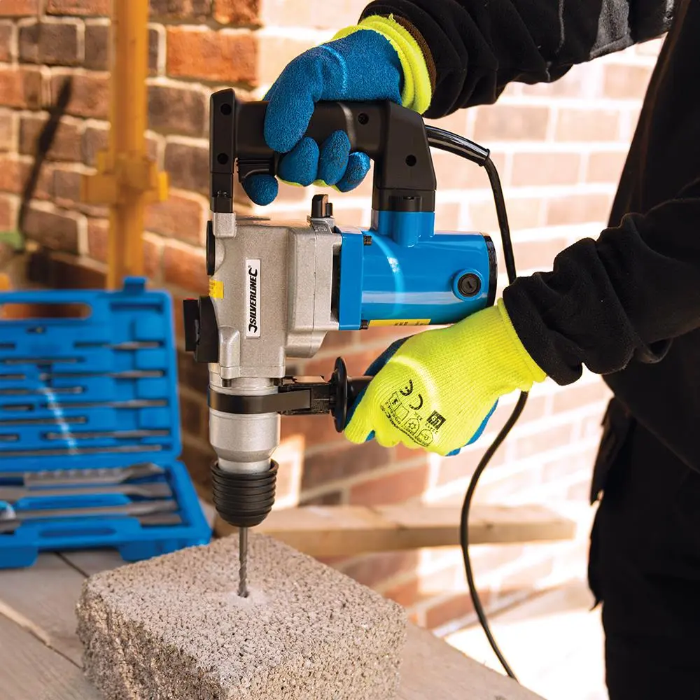 Silverline 850W SDS Plus Hammer Drill 633821 - Image 10