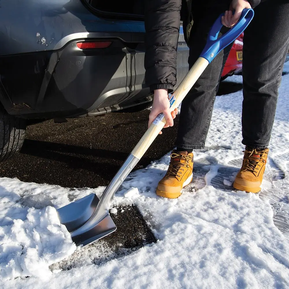 Silverline Aluminium Shovel 1030mm 157544 - Image 4