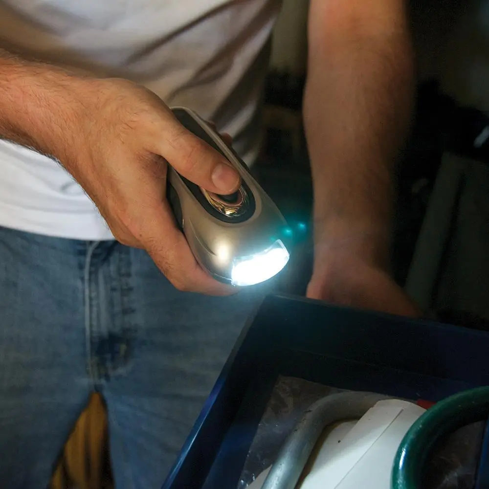 Silverline LED Wind-Up Torch 3 LED - Image 10