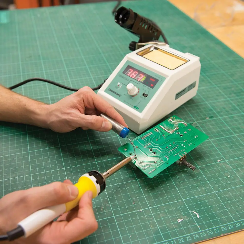 Silverline Soldering Station 25W (Max. 48W) 265829 - Image 2
