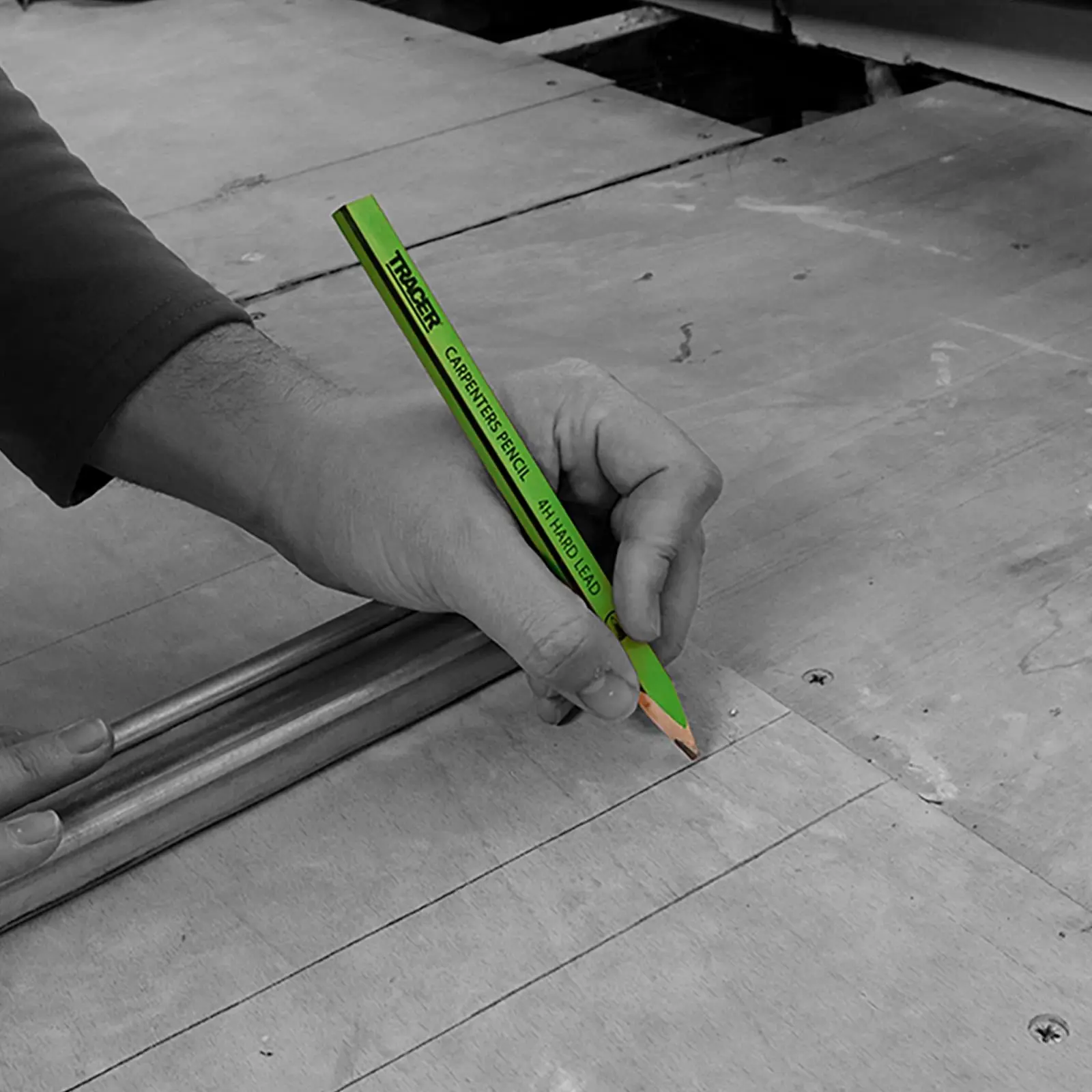 TRACER Carpenters Pencils with Sharpener 12 Pack - Image 3
