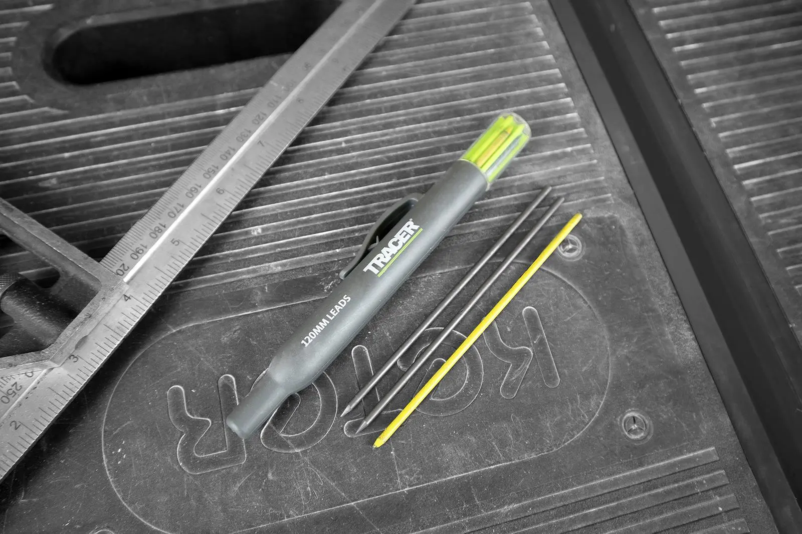 TRACER Complete Marking Kit Deep Hole Marker Pen Pencil and ALH1 Lead Set with Holsters - Image 8