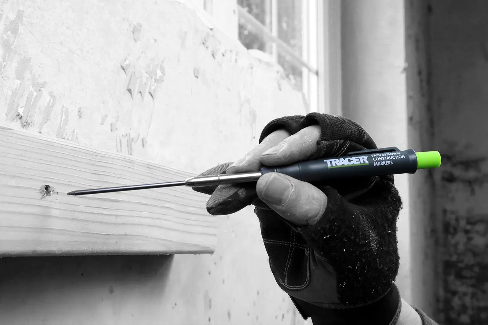 TRACER Deep Hole Pencil Marker with ALH1 6 Replacement Leads with Site Holster - Image 5