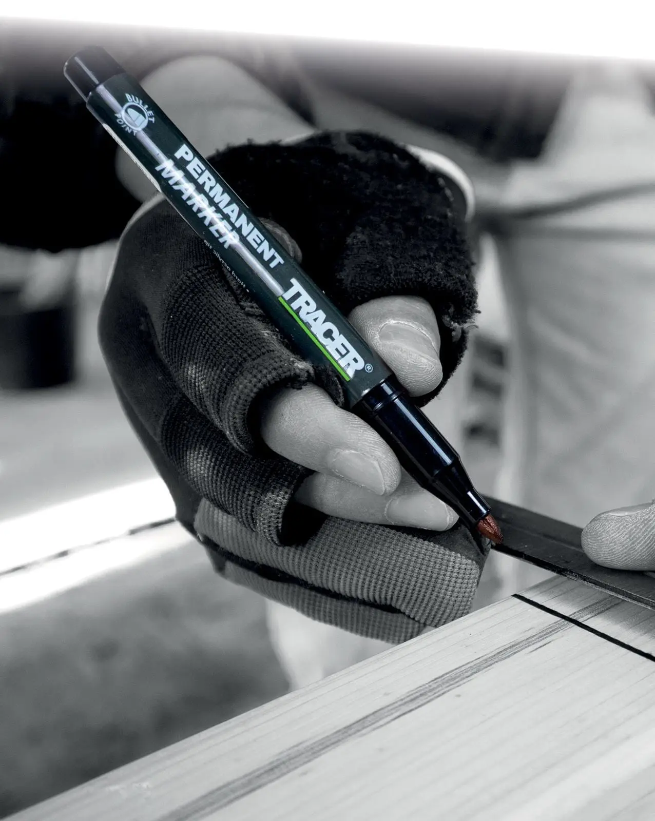 TRACER Permanent Marker Pen Black 1-2mm Fine Bullet Point - Image 5