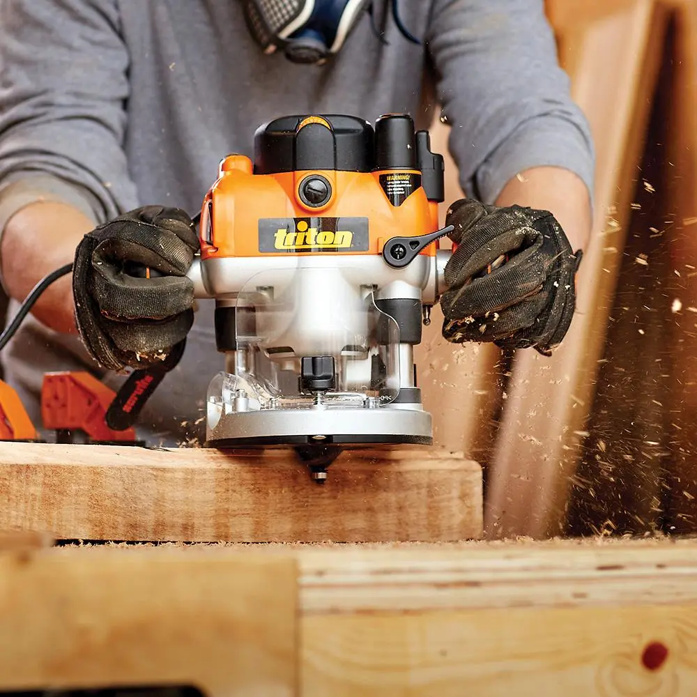 Triton 1400W Dual Mode Precision Plunge Router MOF001 330085 - Image 10