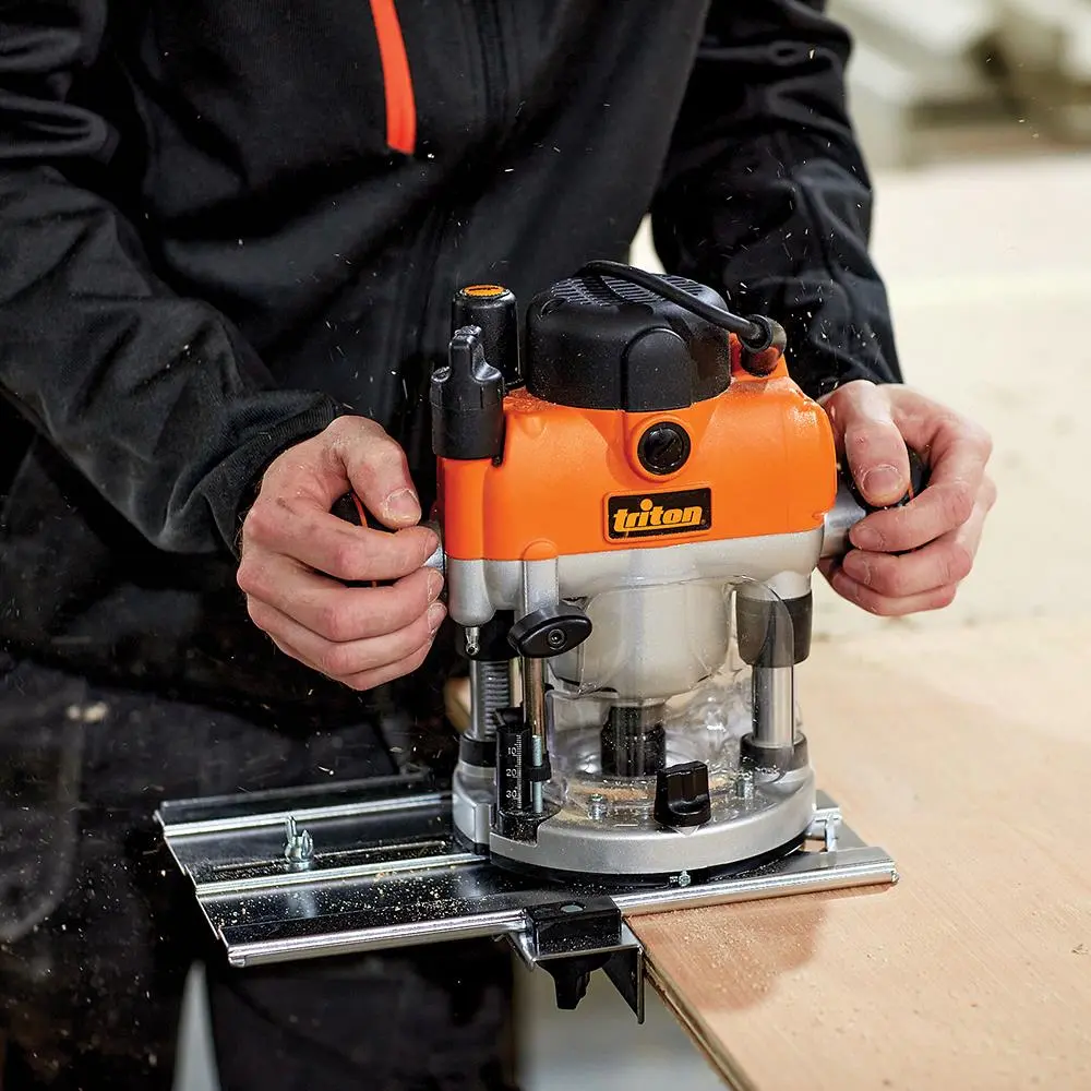 Triton 1400W Dual Mode Precision Plunge Router MOF001 330085 - Image 4