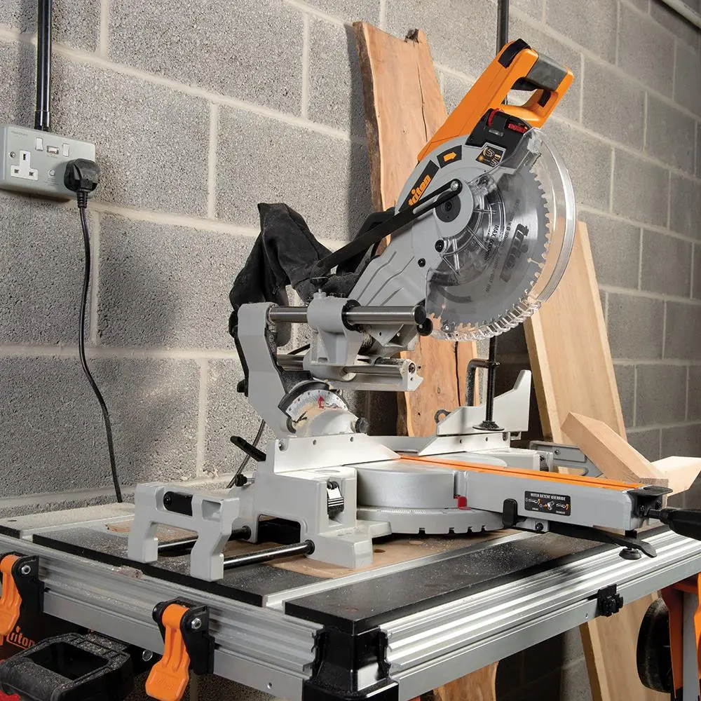 Triton 1800W Sliding Compound Mitre Saw 254mm TCMS254 524891 - Image 2