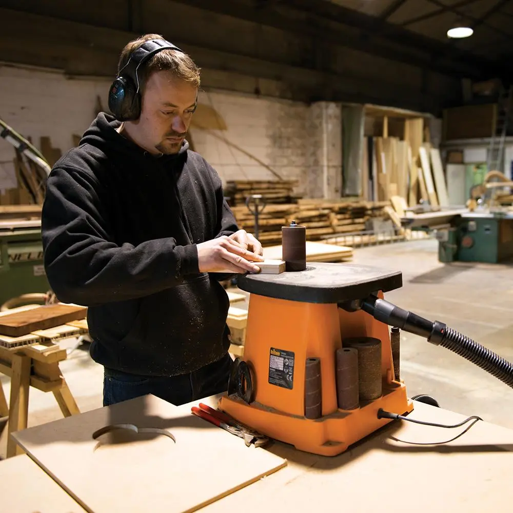 Triton 450W Oscillating Spindle Sander TSPS450 516693 - Image 11