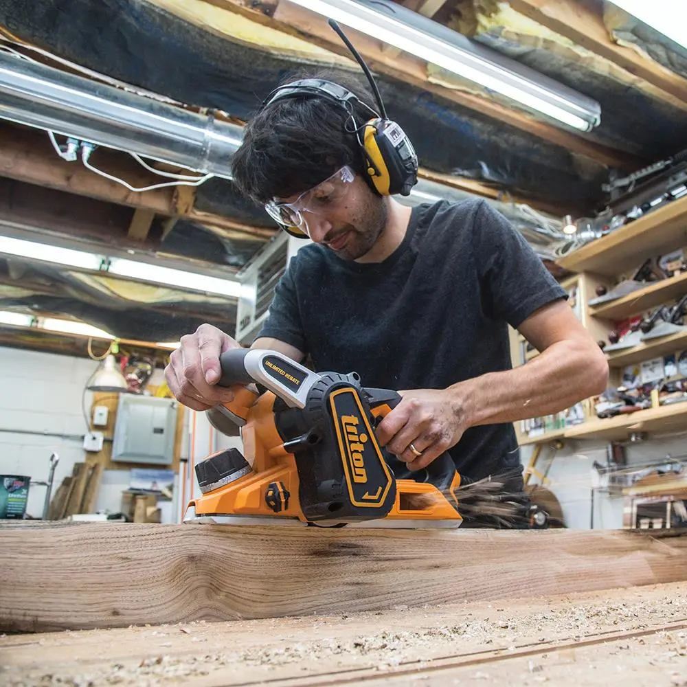 Triton 750W Unlimited Rebate Planer 82mm TRPUL 837520 - Image 8