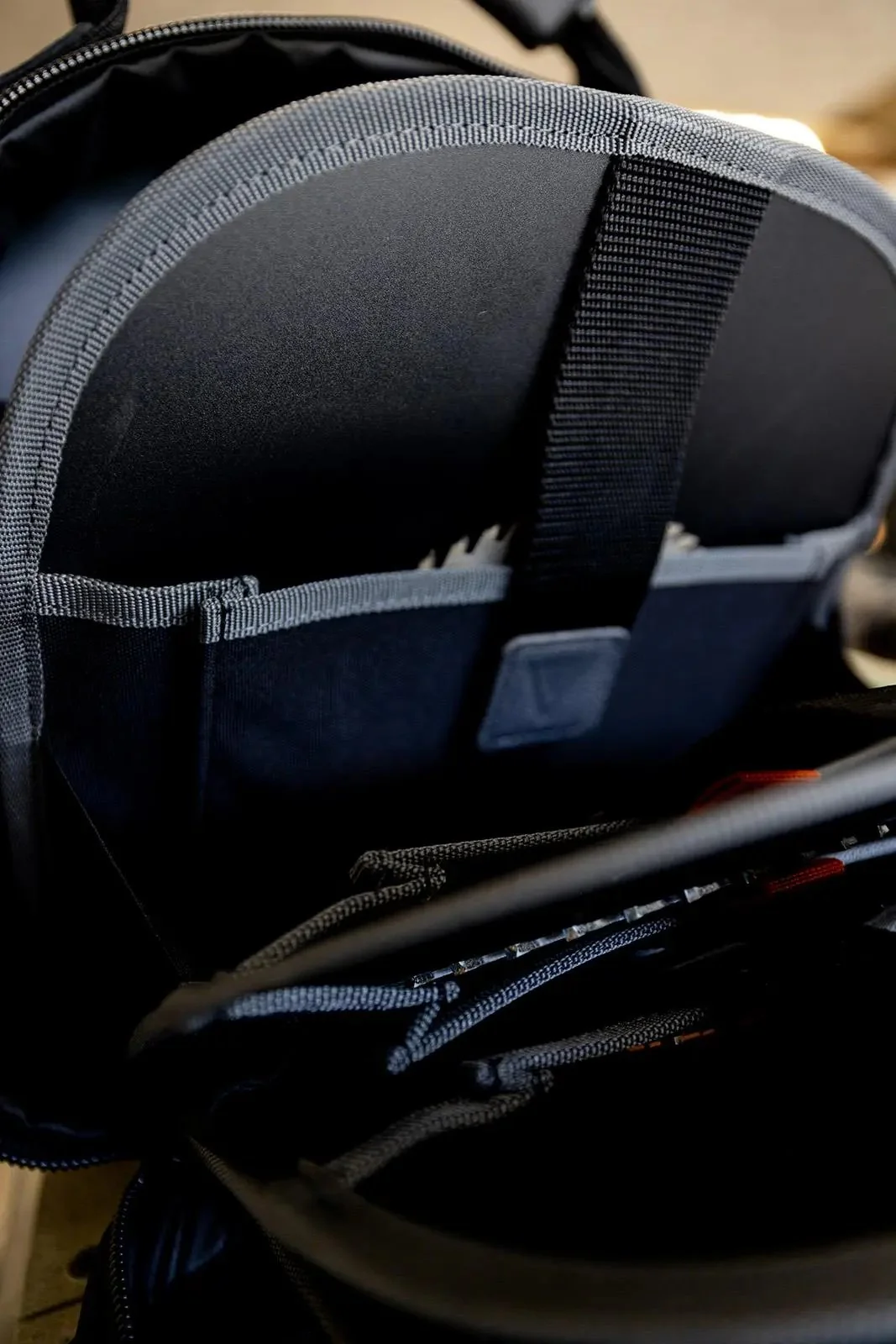 Velocity Rogue 14.0 Blade Storage Bag 11 Compartments up to 305mm Diameter VR-2911 - Image 8