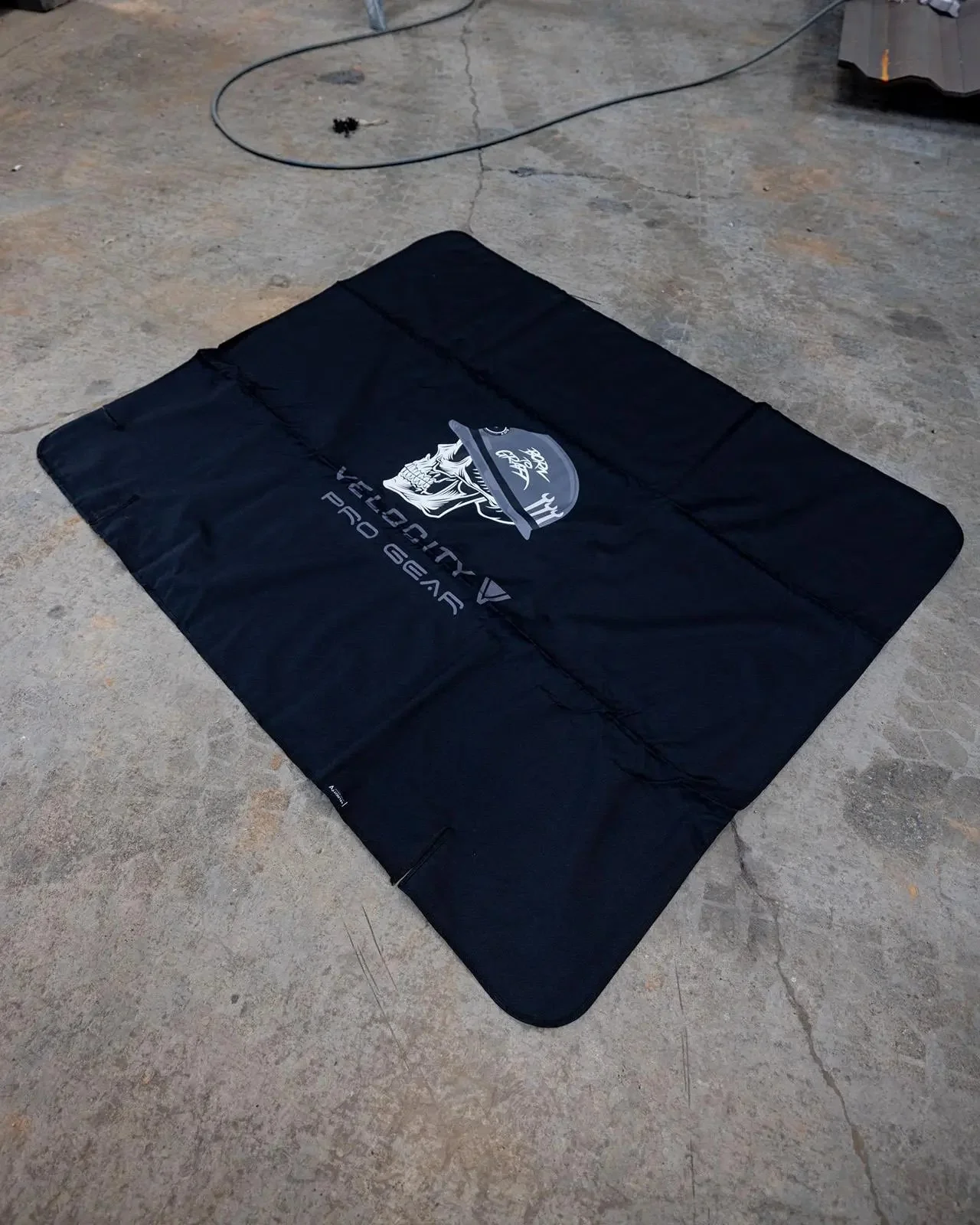 Velocity Work Mat Waterproof 1800 x 1460mm Shadow Black WM-04 - Image 6