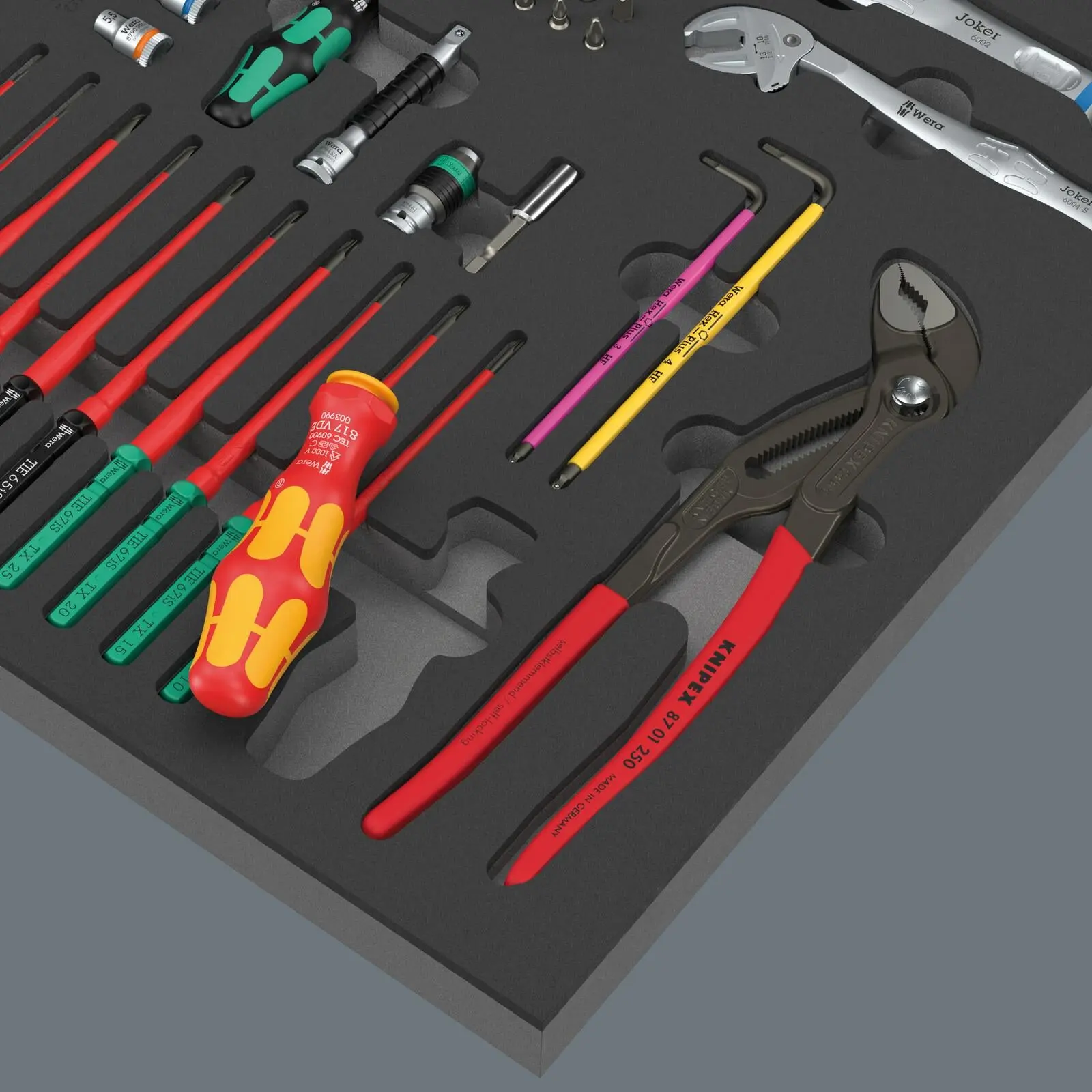 Wera 9753 Foam Insert Kraftform Kompakt Maintenance Set 1 VDE Screwdrivers 45 Pieces - Image 3
