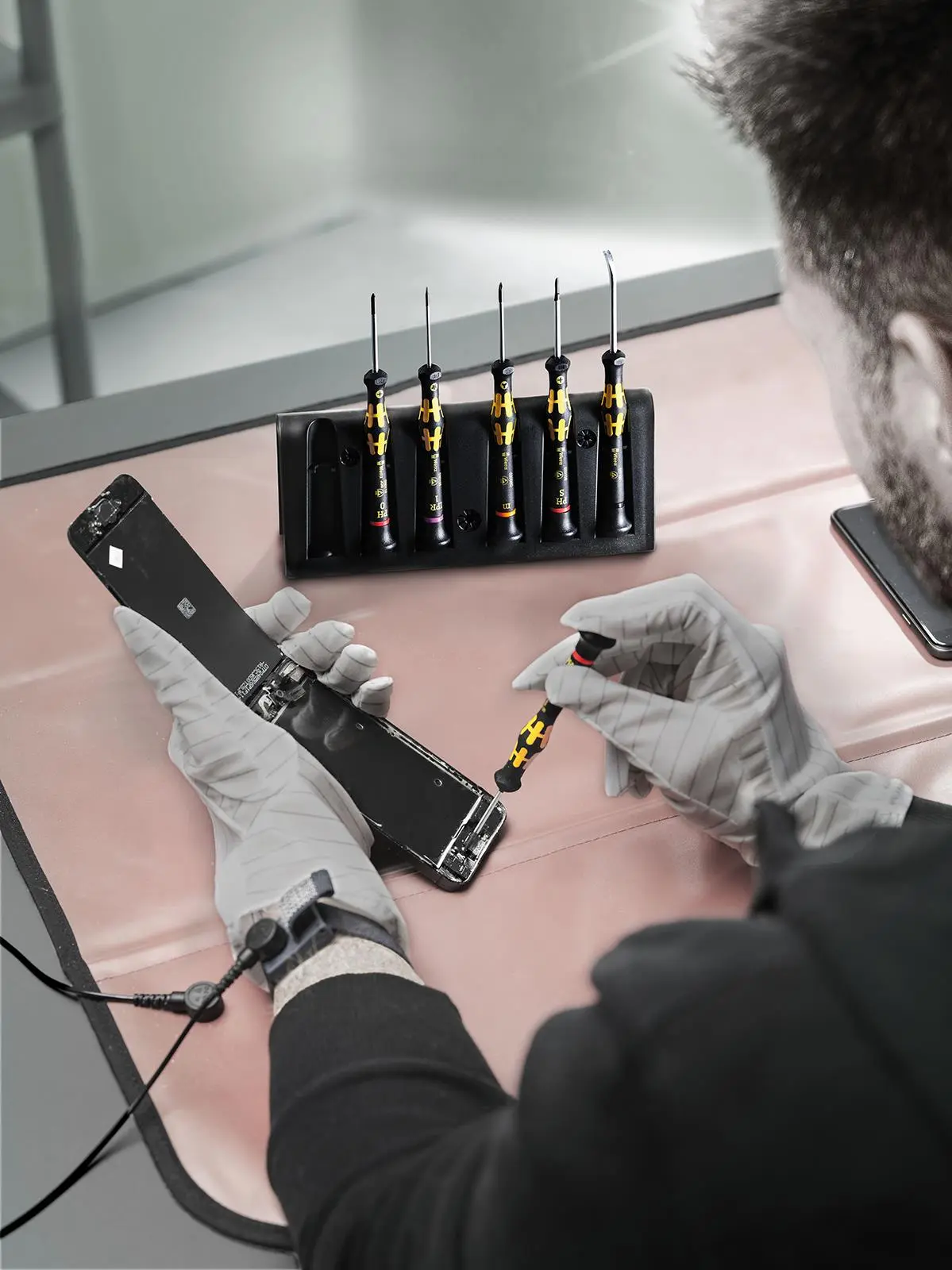 Wera Micro Screwdriver Set Kraftform Micro 6 ESD Smartphone Repair Kit 1 6 Piece - Image 3