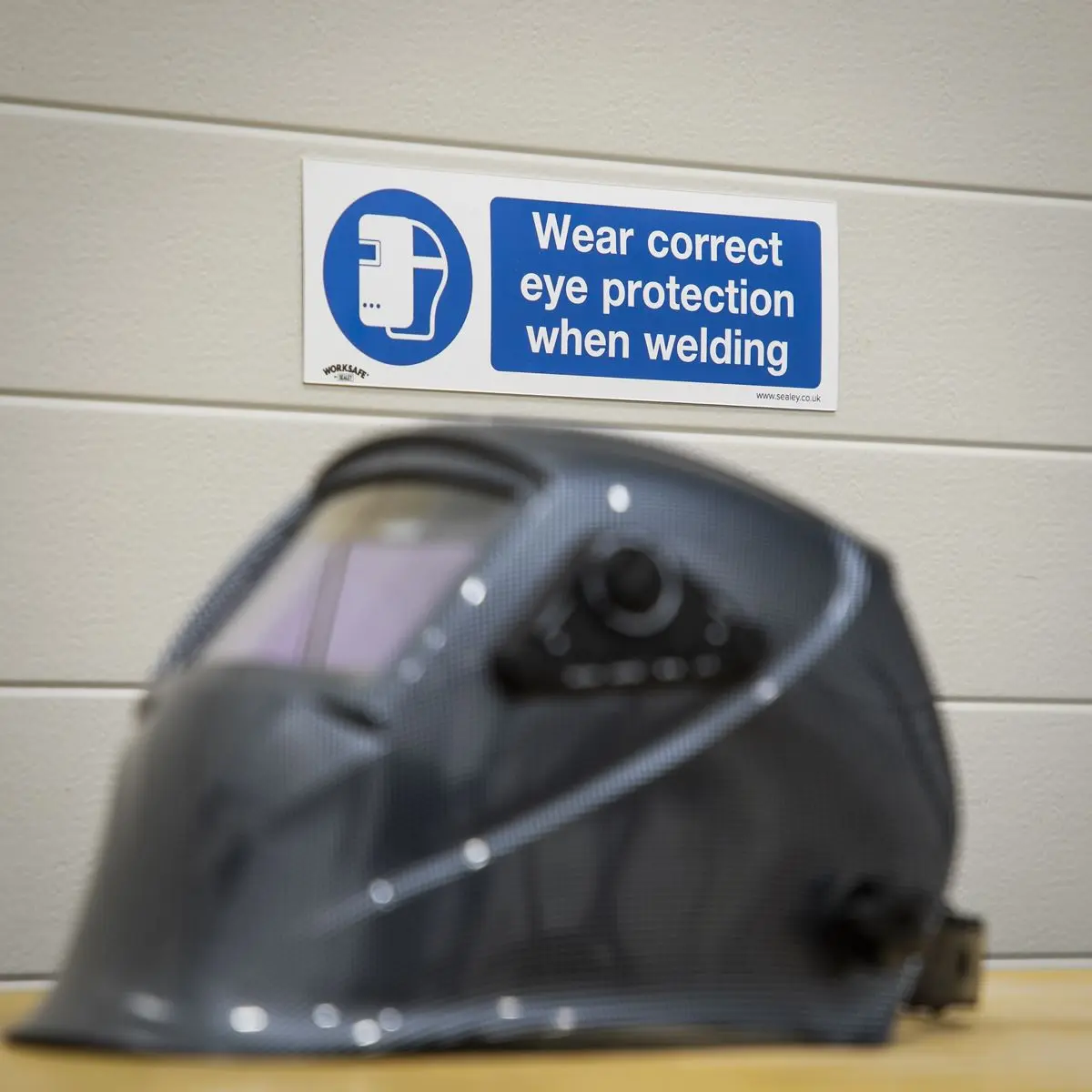Worksafe by Sealey Mandatory Safety Sign - Wear Eye Protection When Welding - Self-Adhesive Vinyl - Image 5