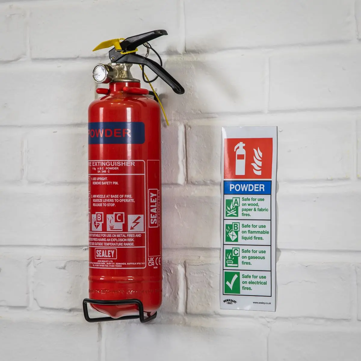 Worksafe by Sealey Safe Conditions Safety Sign - Powder Fire Extinguisher - Rigid Plastic - Image 6